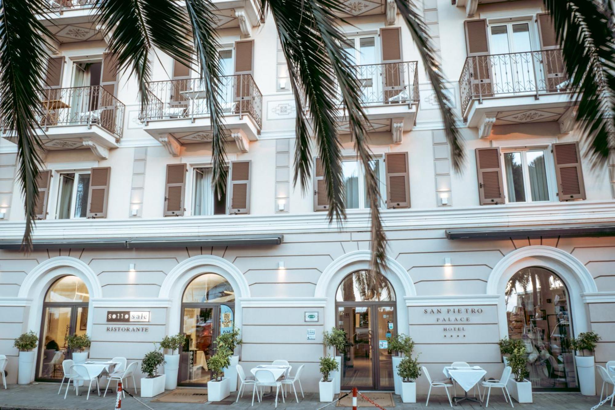 Hotel San Pietro Palace Finale Ligure Exterior foto