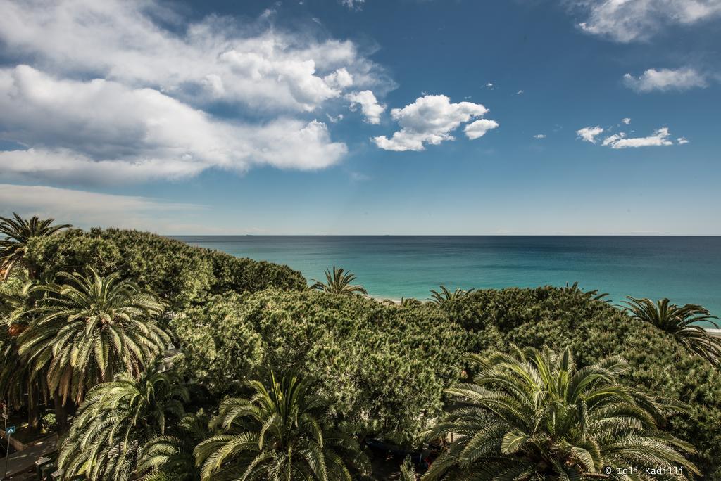 Hotel San Pietro Palace Finale Ligure Exterior foto